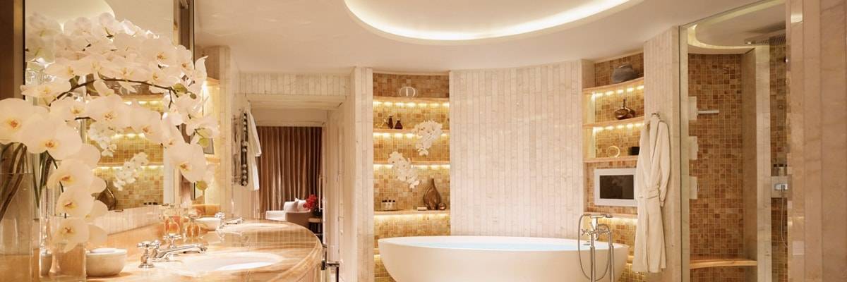 Натяжные потолки в ванной Натяжные потолки в ванной